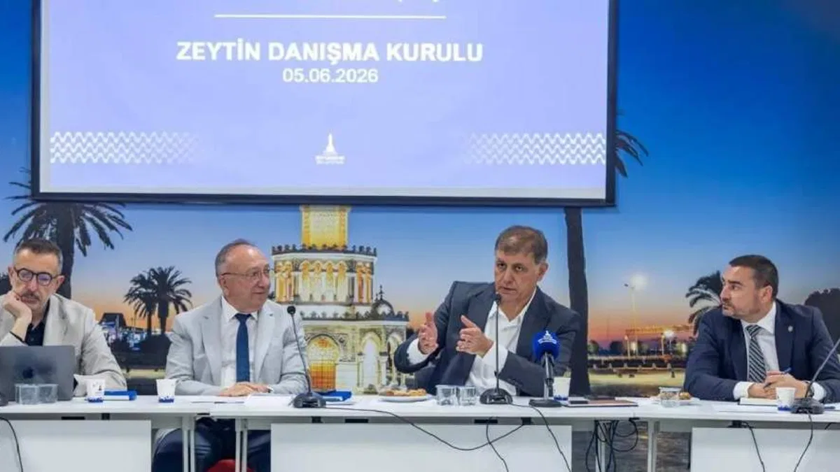 Başkan Tugay: Zeytinin değerini ekonomiye yansıtmalıyız