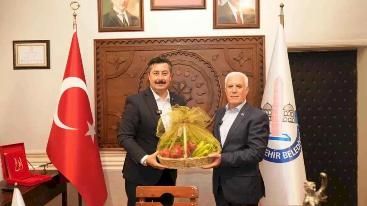 Bursa Yenişehir'den 'hizmet için birliktelik' mesajı