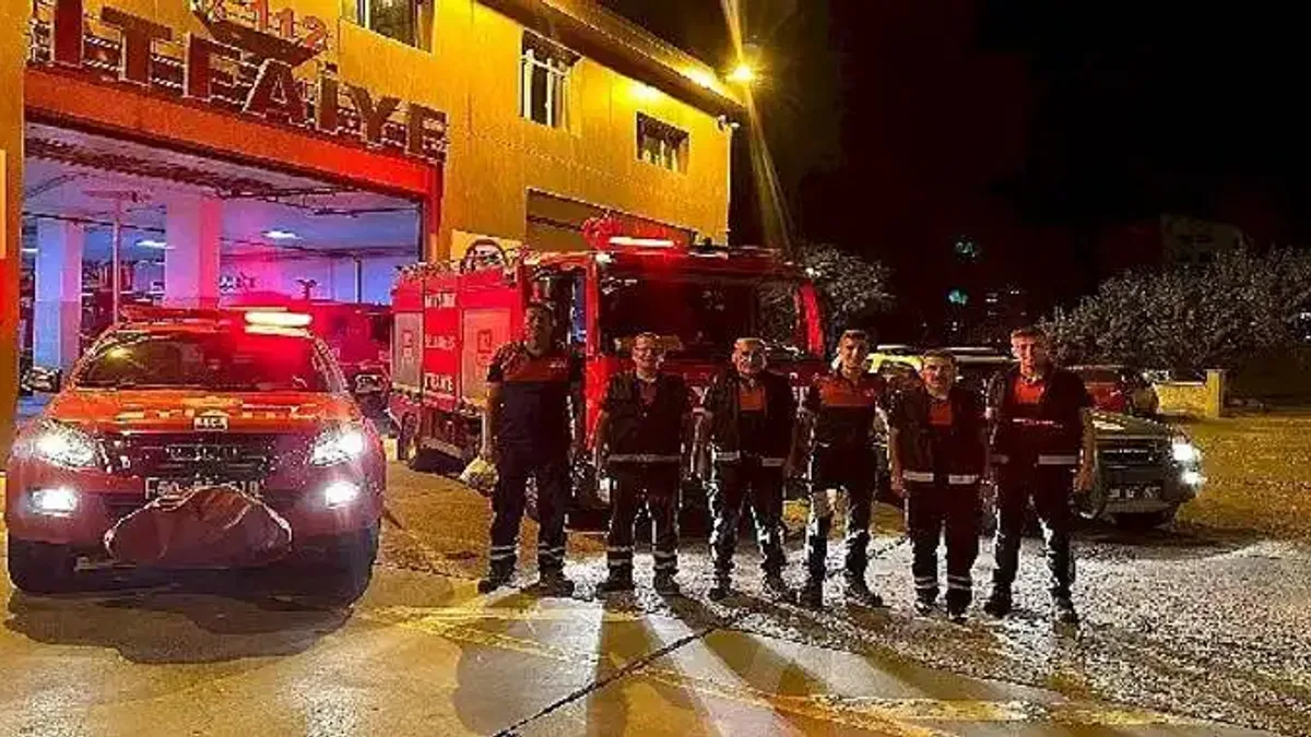 Nevşehir Belediyesi itfaiye ekipleri kemer'e gitti