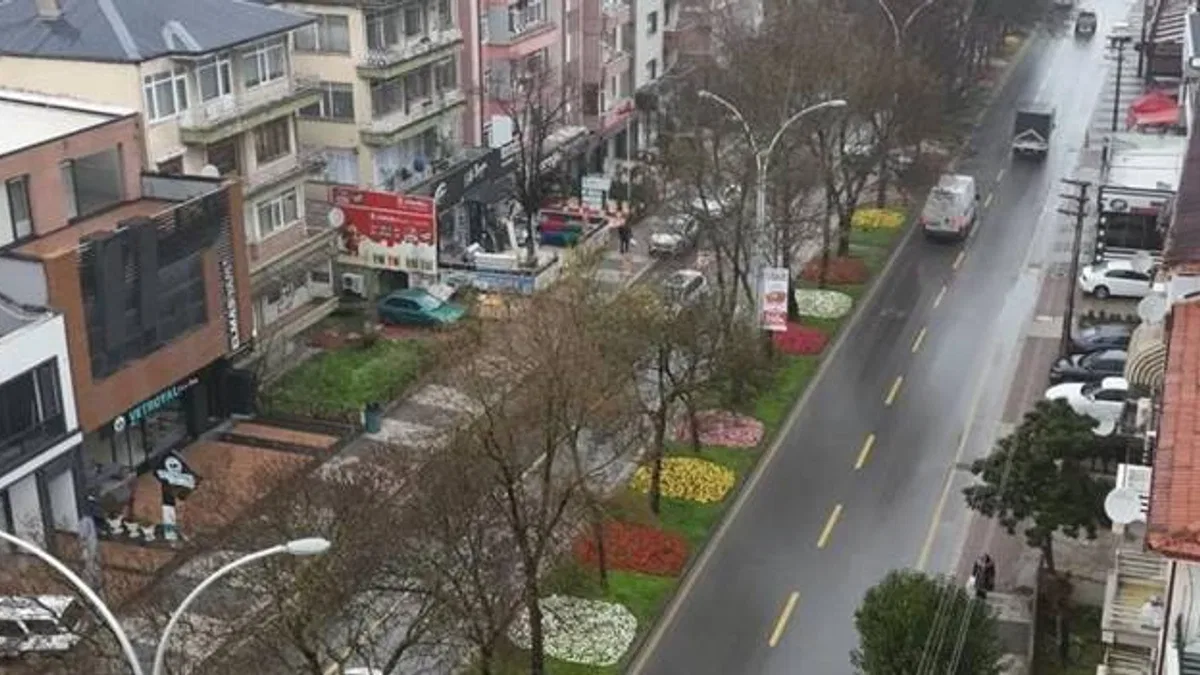 Sakarya bayram için Büyükşehirle çiçek açtı