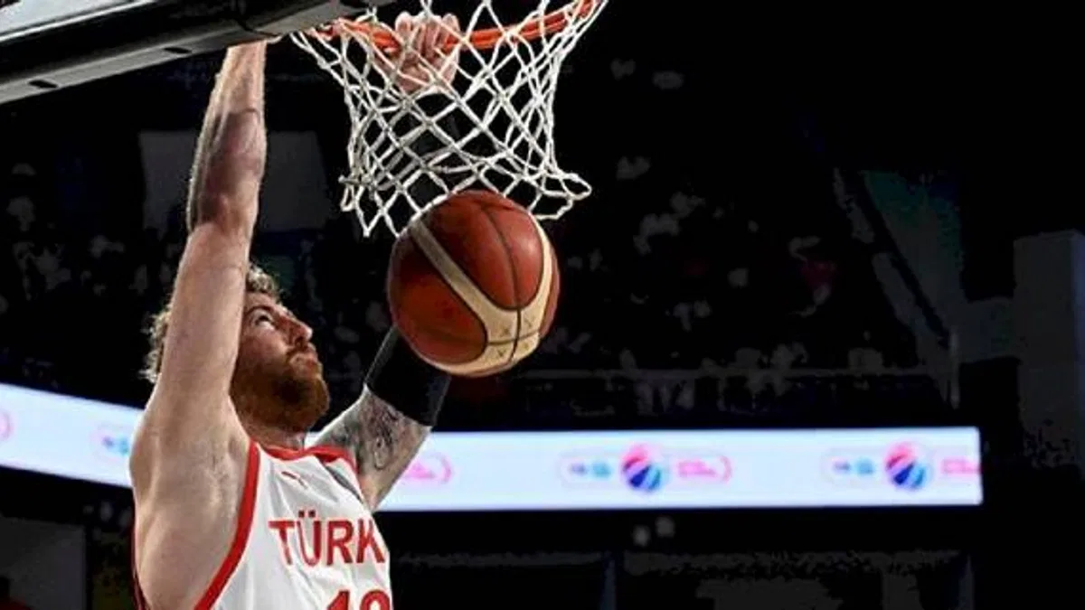 Türkiye 85-72 Ukrayna (MAÇ SONUCU - ÖZET) 12 Dev Adam grubu lider tamamladı