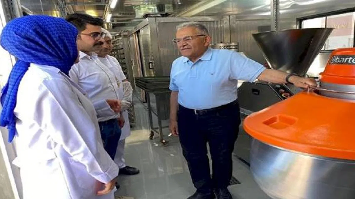 Kayseri'de mobil ekmek fırını devrede