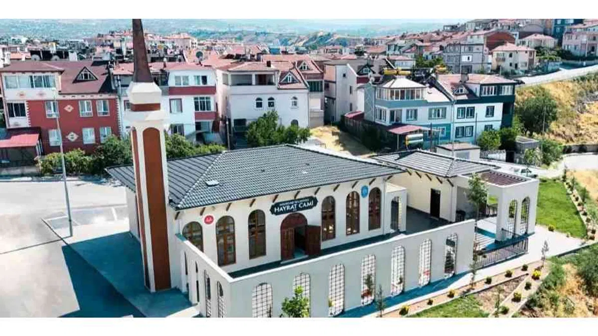 Kayseri Melikgazi'de Hayrat Camii ibadete açılıyor
