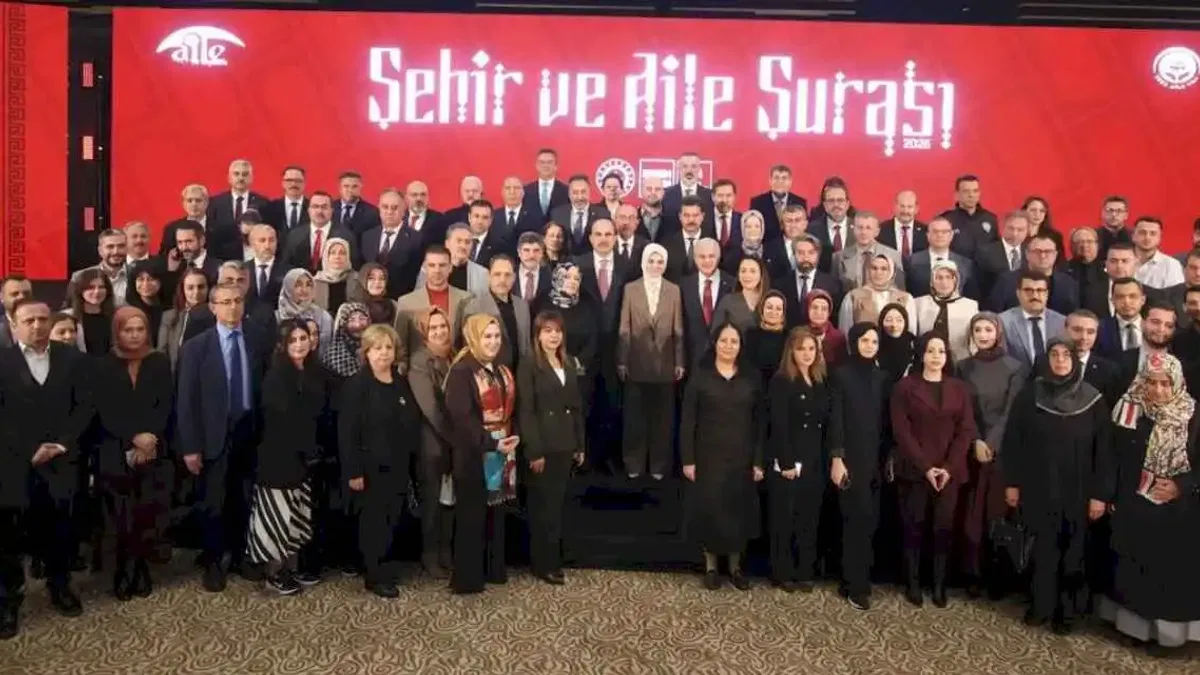 Konya’da 'Şehir ve Aile Şurası' başladı