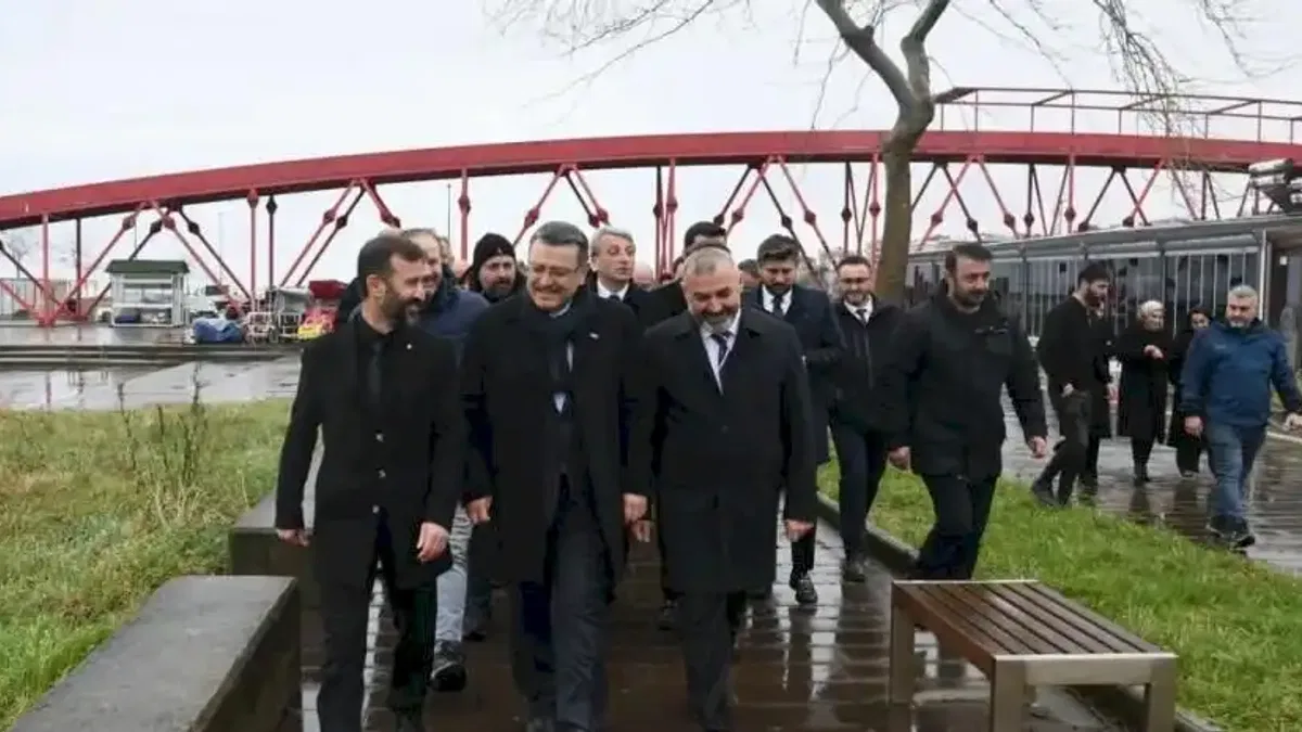 Trabzon Büyükşehir’den Arsin’e Ramazan ziyareti
