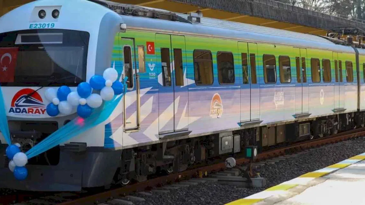 Sakaryalılar ADARAY'ı sevdi... Bir ayda 150 bin kişi yolculuk yaptı