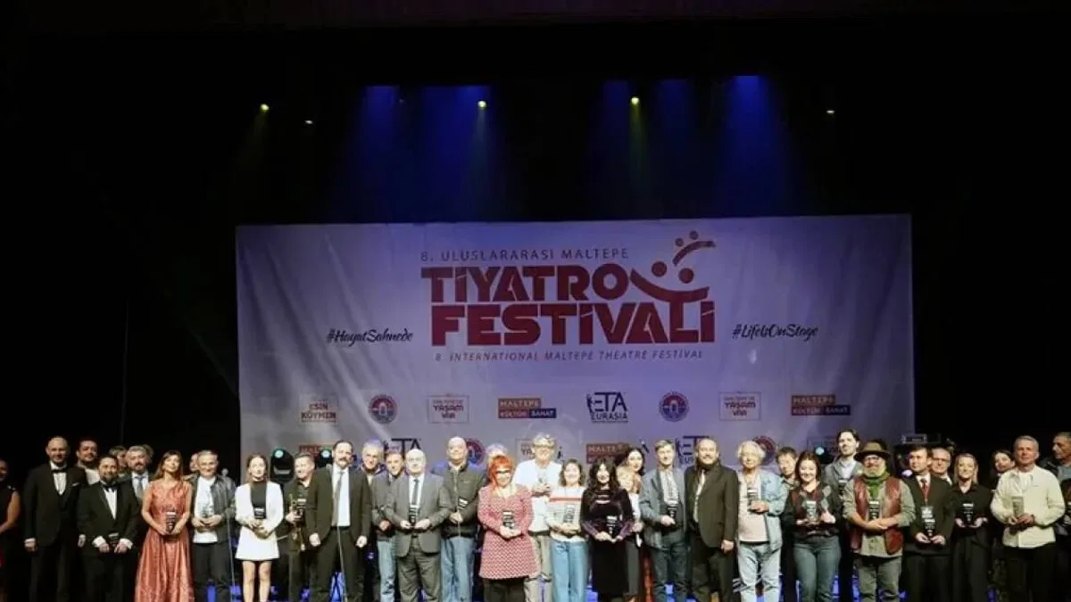 Maltepe tiyatro festivali başladı
