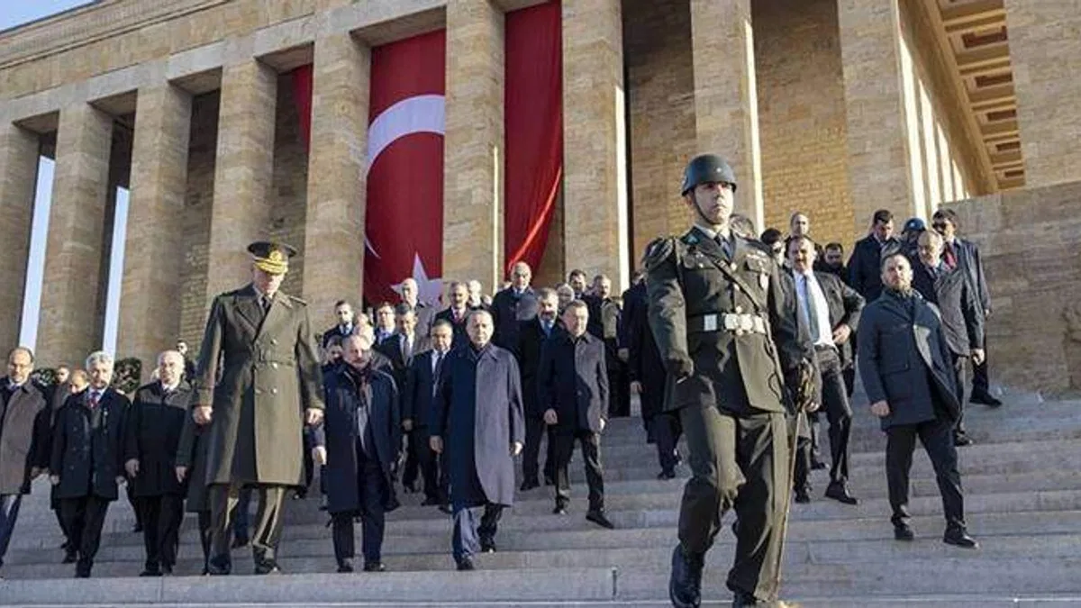 Ulu Önder Atatürk için Anıtkabir'de devlet töreni düzenlendi