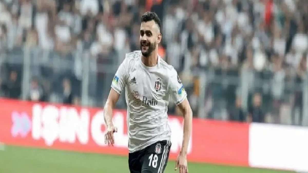 Beşiktaş'ta Rachid Ghezzal 5 ay sonra 11'de başladı