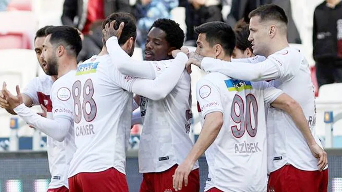 EMS Yapı Sivasspor 4-1 Siltaş Yapı Pendikspor (Maç Sonucu) Sivas evinde farklı yendi!