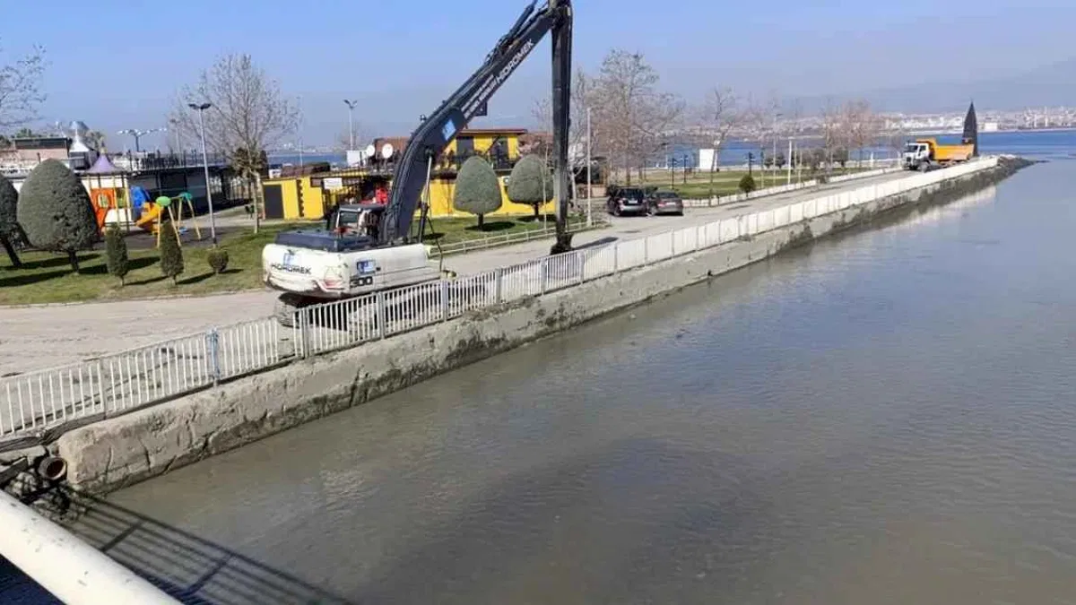 Kocaeli'de 525 Bin 300 metre dere temizlendi