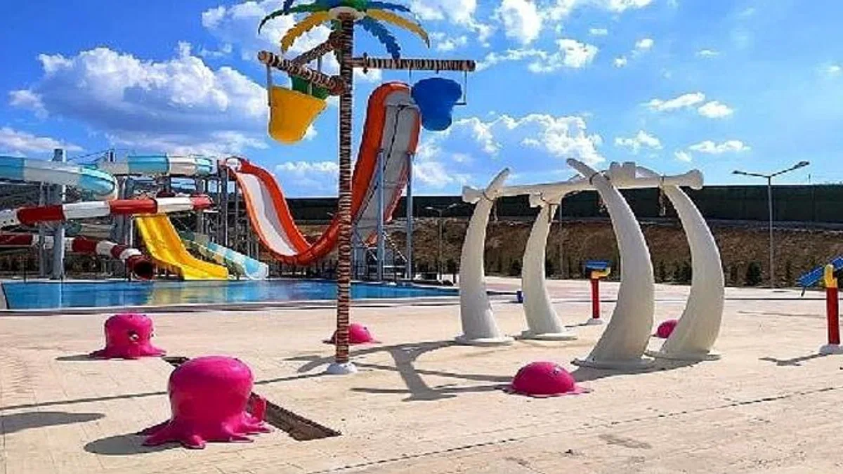 Kınık Belediyesinden Havuz Dershanesi