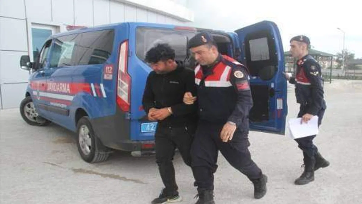 Konya'da uyuşturucu operasyonunda 2 kilogram esrar ele geçirildi