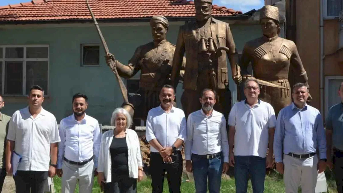 Manisa Büyükşehir Komisyon Üyeleri Demirci’yi gezdi