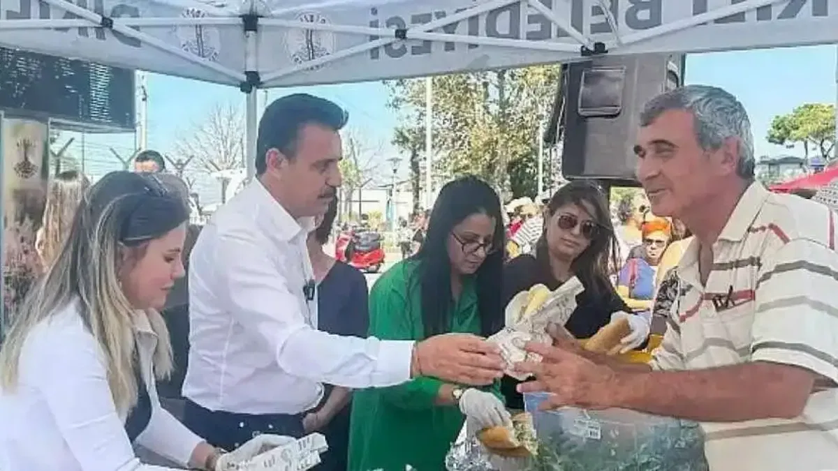 Dikili ve Çandarlı'da Sardalya Şenliği