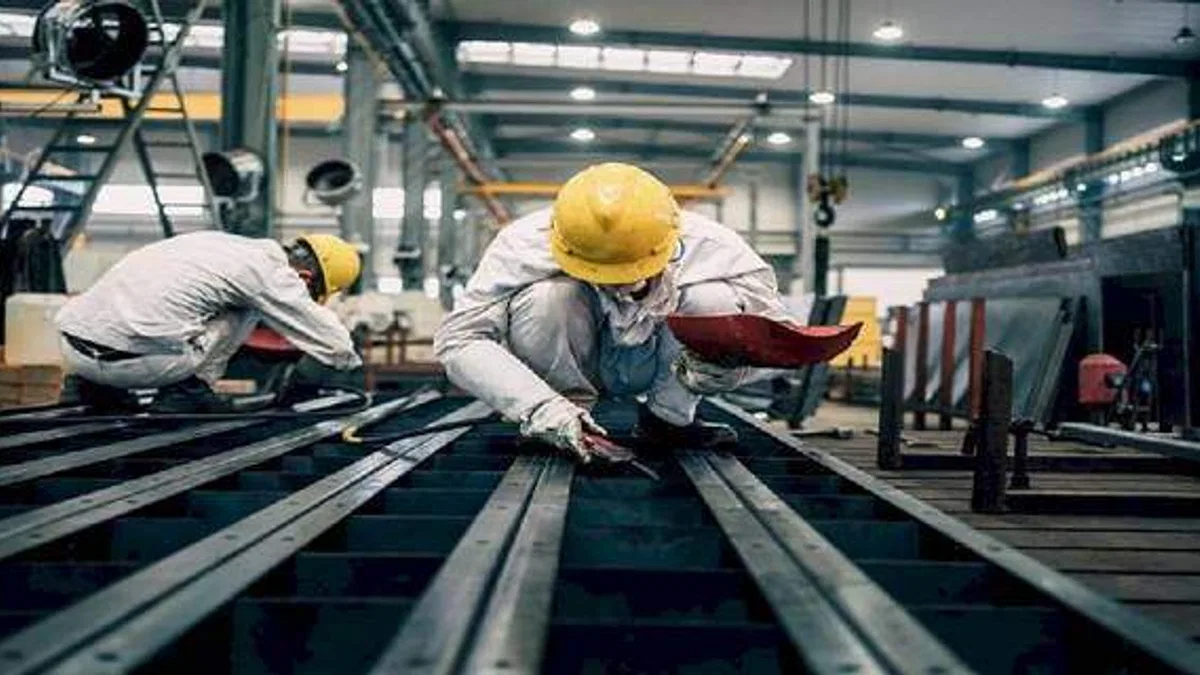 Ücretli çalışan sayısı yıllık yüzde 6,6 arttı