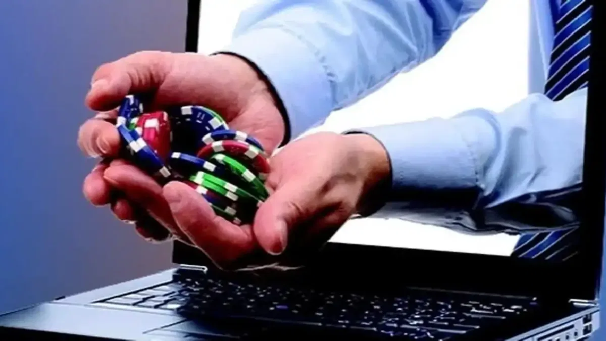 YEŞİLAY: Depresyon ve kumar birbirini besliyor