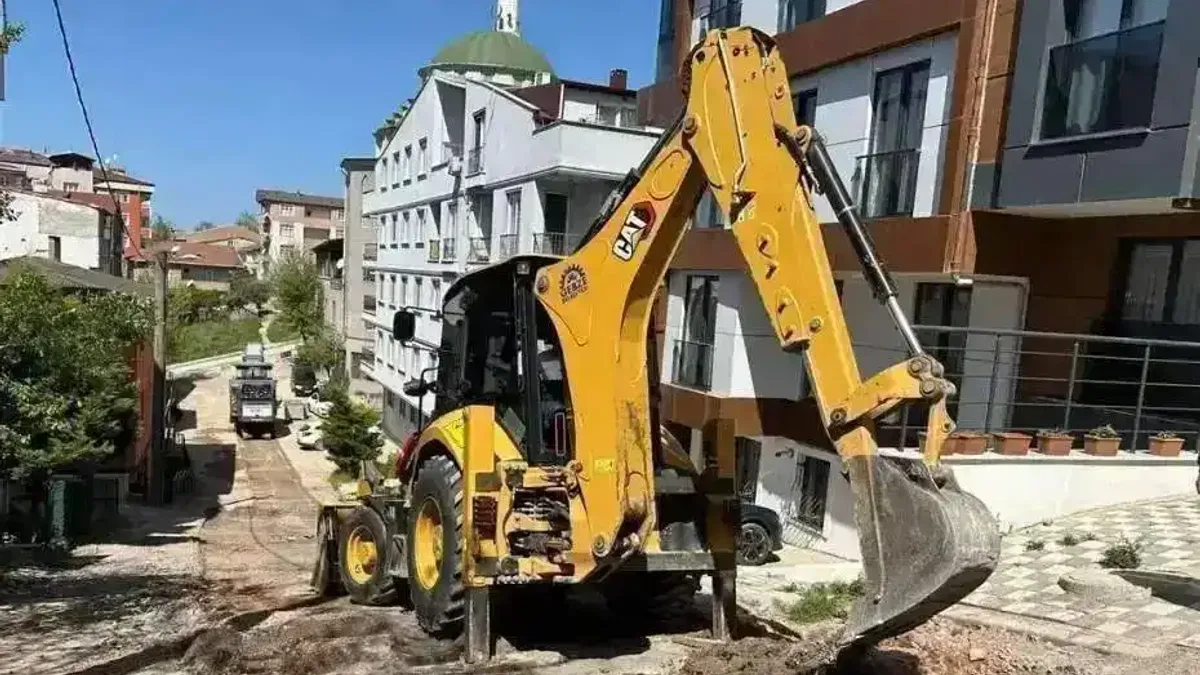 Kocaeli Gebze’de üstyapı çalışmaları hız kesmeden devam ediyor