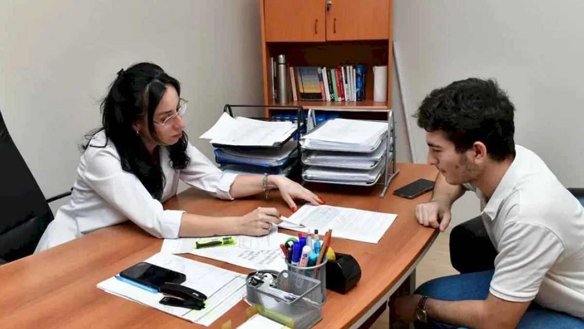 Üniversite tercihinde İzmir Çiğli Belediyesi gençlerin yanında