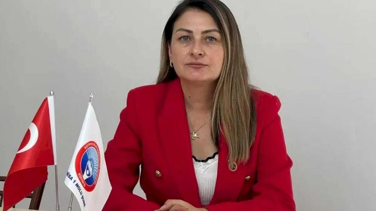 Manisa'da Eğitim-İş'ten eğitim politikalarına sert tepki