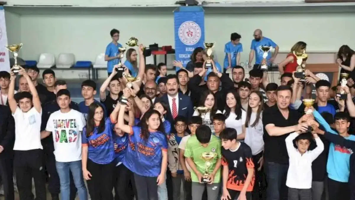 Yenişehir’de 19 Mayıs coşkuyla kutlandı