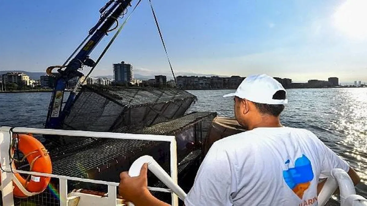 İzmir Körfez'ine ekolojik dokunuş