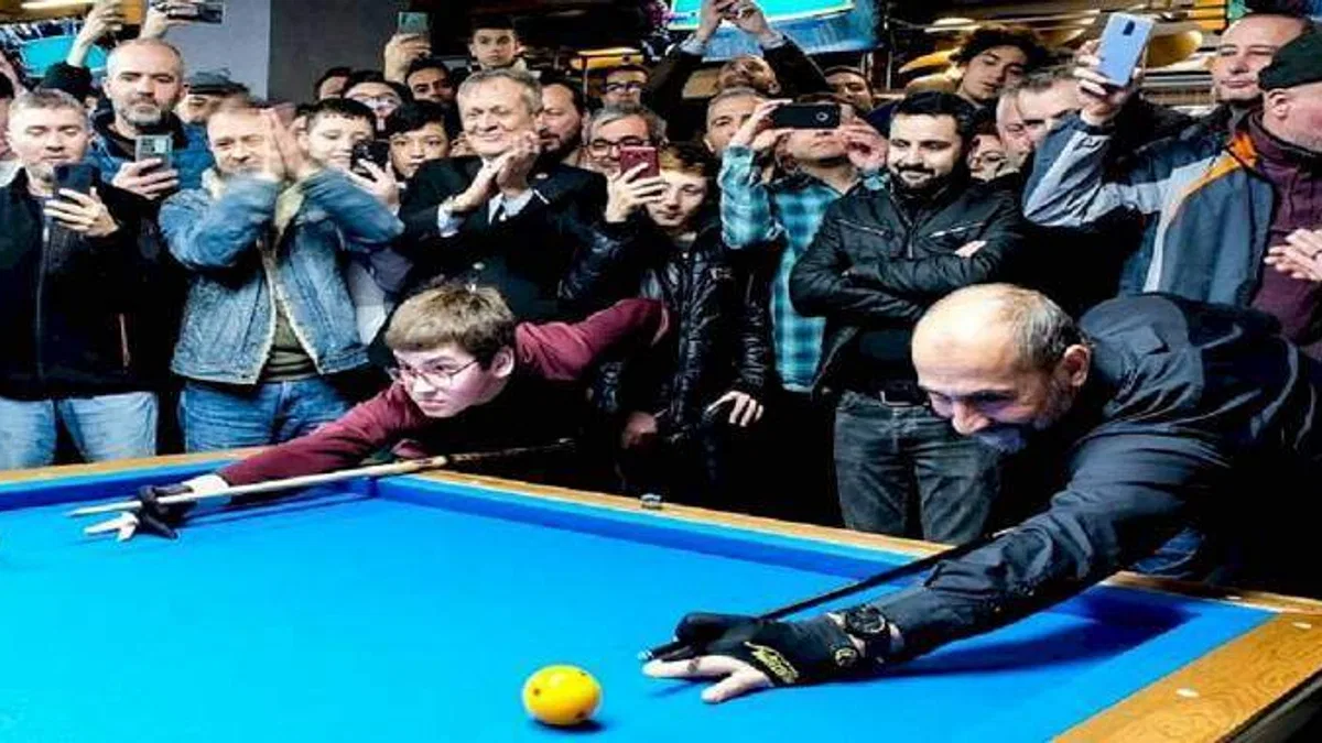 Bursa’da dünya şampiyonundan bilardo şov