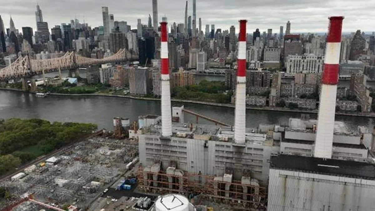 New York'un en büyük fosil yakıt santrali yenilenebilir enerji tesisine dönüştürülecek