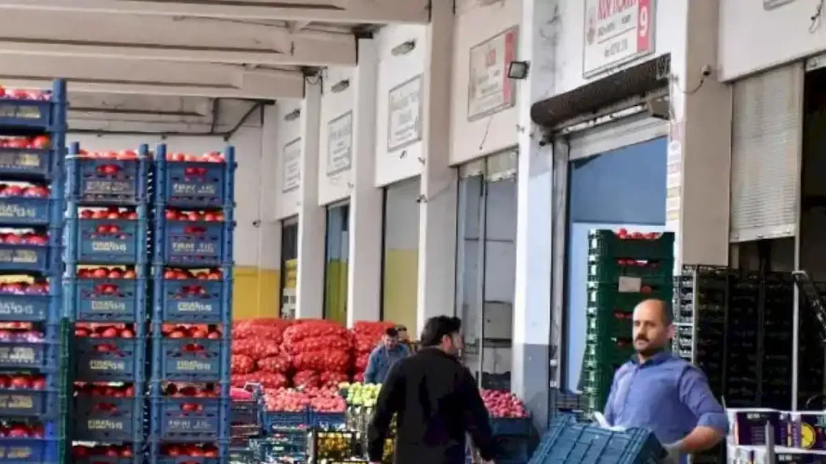 Başkan Zeyrek'e hal esnafından teşekkür