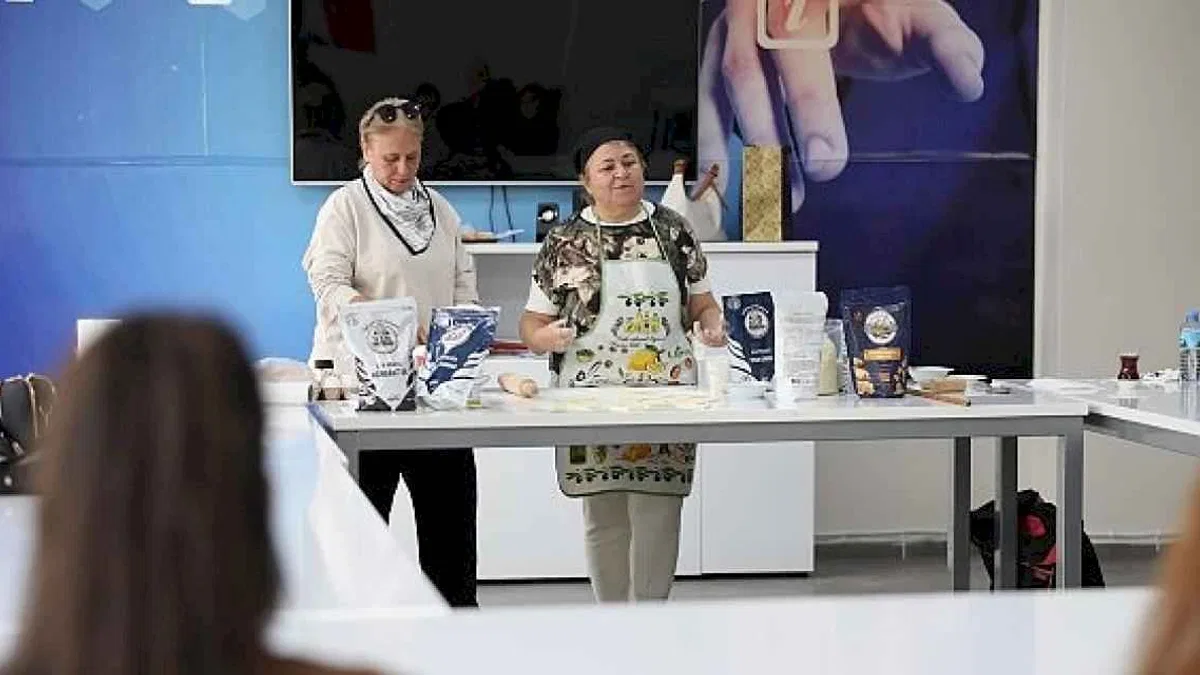 Balçova Belediyesi'nden Çölyak hastalarına beslenme eğitimi