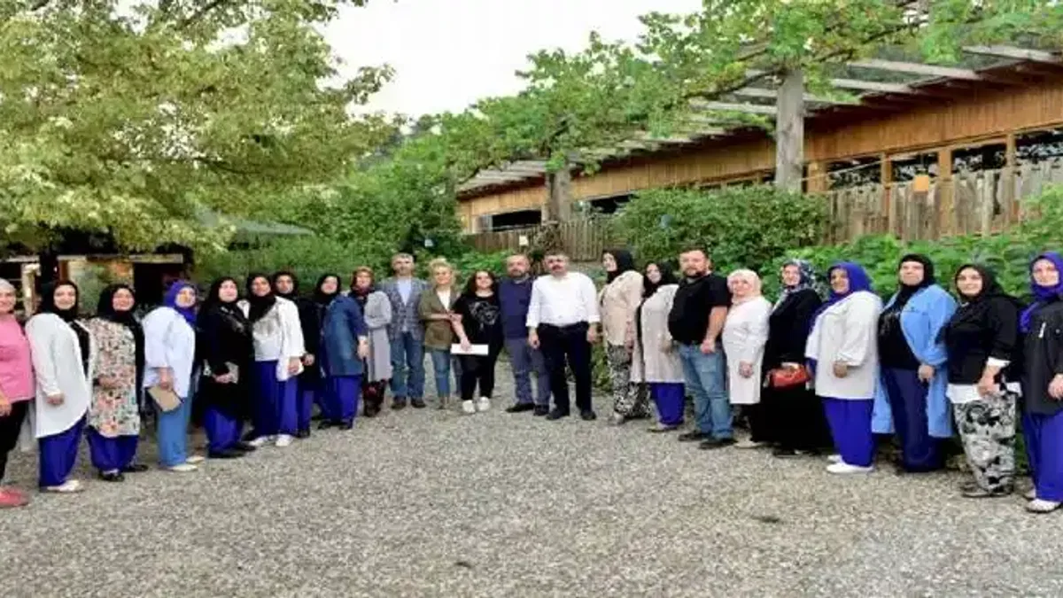 Bursa Yıldırım'da kadınlar üretiyor, ilçe kazanıyor