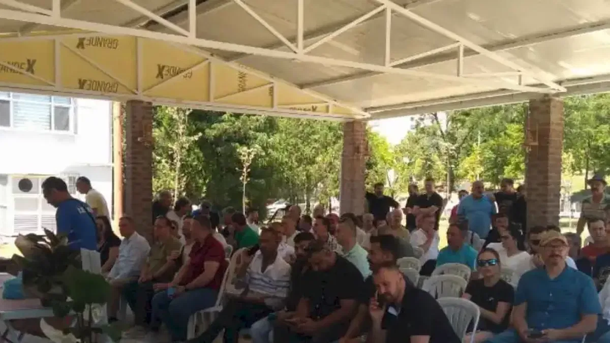 Edirne ASKF’de Muzaffer Yıldırım güven tazeledi