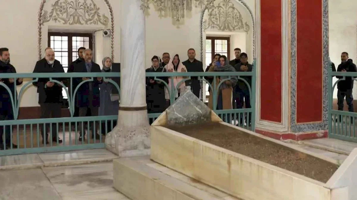 Sultan II. Murad, vefatının 574. yılında Bursa'da anıldı