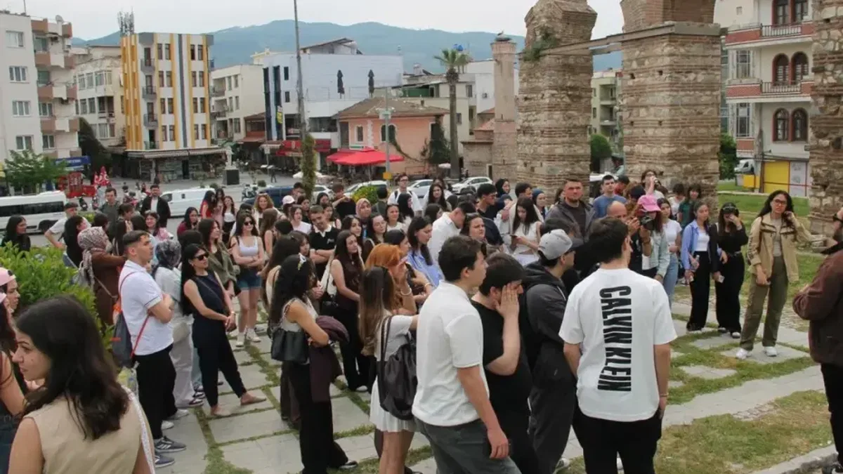 Manisalılar Efes Selçuk’ta tarih ve kültürle buluştu