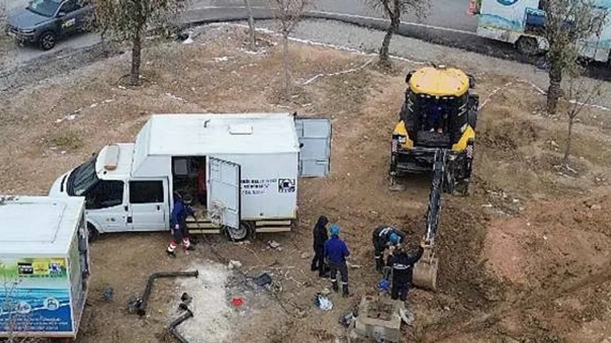 Konya Büyükşehir "KOSKİ Mobil Muhtar Sistemi" ile Altyapı Arızalarına Daha Hızlı ve Etkin Çözüm Üretiyor