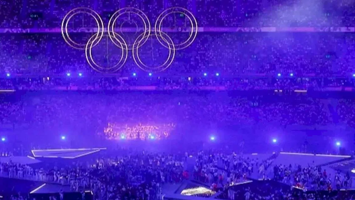 Paris 2024 Olimpiyat Oyunları görkemli bir tören ile veda etti