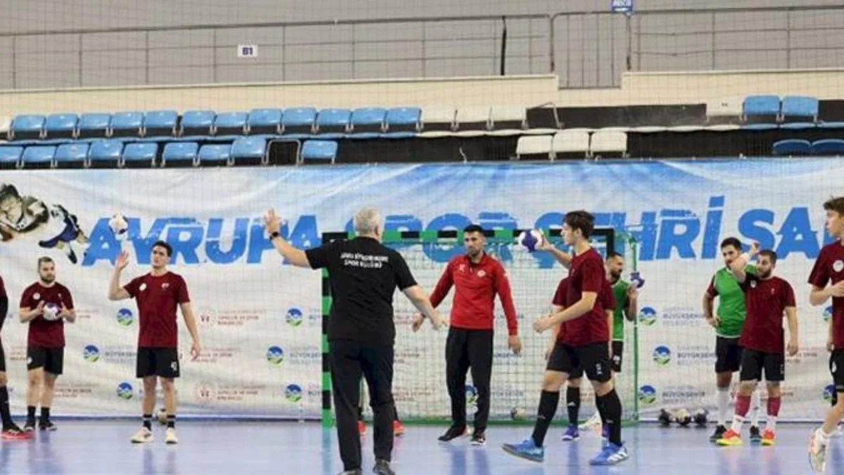 Sakaryalı hentbolcular Spor Toto’yu ağırlayacak
