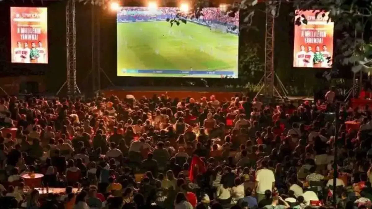 Avusturya-Türkiye maçını Sanatçılar Parkı’nda izleyecekler