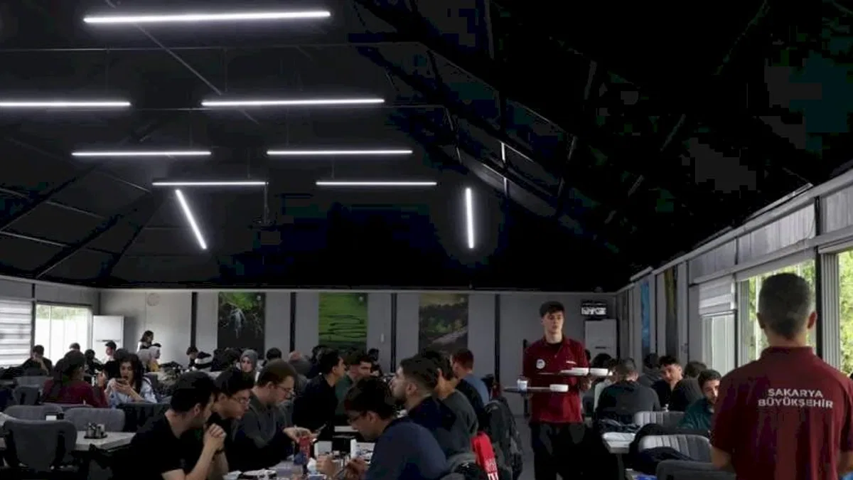 Sakarya'da Kampüs Mutfak öğrencilerin güvenli adresi oldu