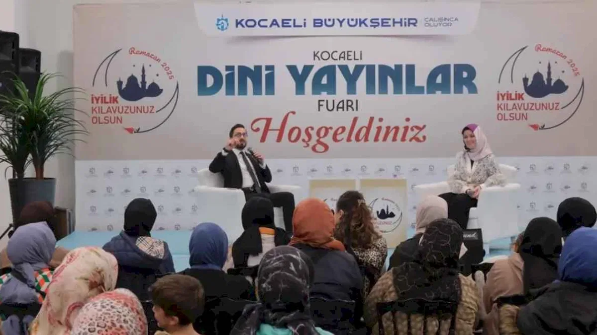 Yazar Tongar’dan Kocaeli Milli İrade Meydanı’na övgüler