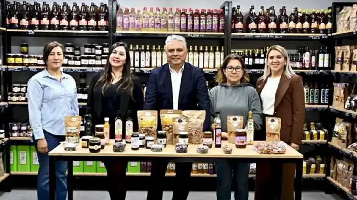 Antalya'da Yerli Malı Haftası’nda kadın emeğine destek