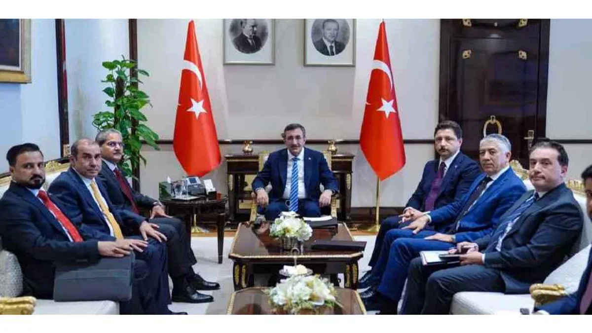Cevdet Yılmaz, Irak Yolsuzlukla Mücadele Komisyonu Başkanı ile görüştü