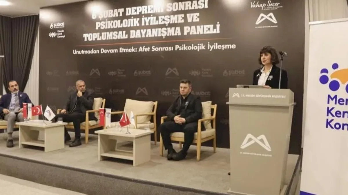 Mersin'de 'Psikolojik İyileşme ve Toplumsal Dayanışma Paneli' düzenlendi