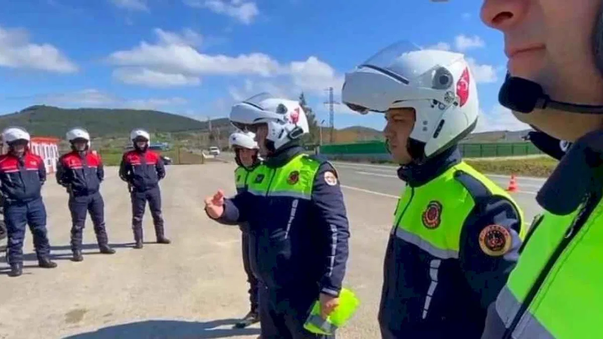 Keşan'da motosiklet  sürücülerine  bayram sürprizi