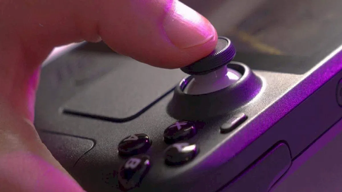 Valve Tasarımcısı: “Yakın Zamanda Yeni Steam Deck Beklemeyin”