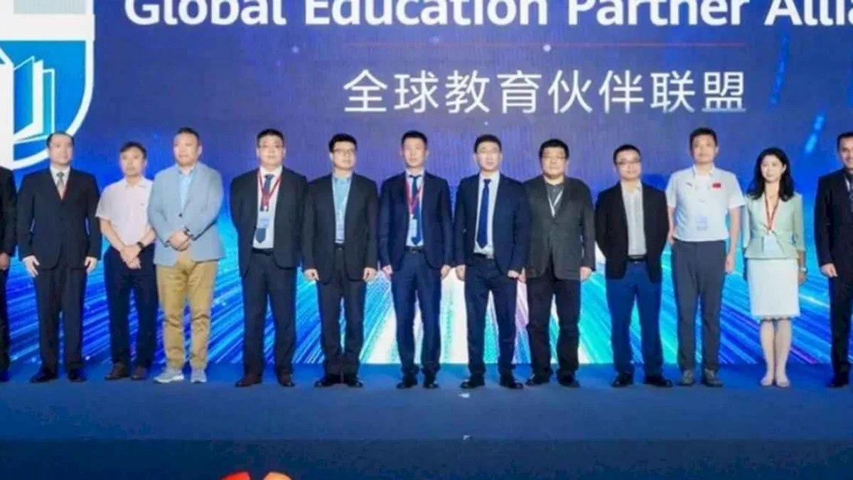 Huawei, endüstri ekosisteminde değeri ortaya çıkarmak için 'küresel eğitim ve sağlık hizmetleri' iş ittifakı