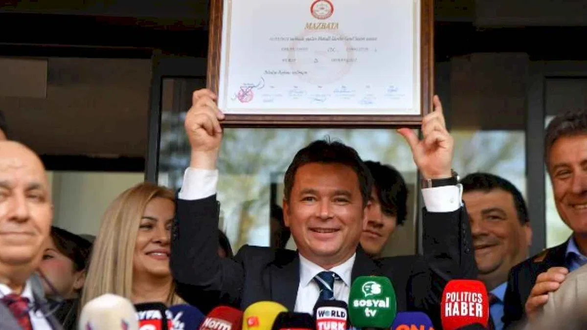 Bursa Osmangazi’de Erkan Aydın dönemi başladı