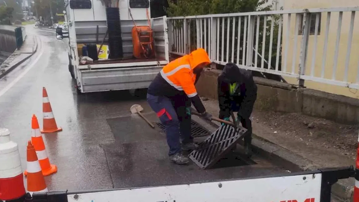 Kocaeli'nde belediye ekipleri yağışa karşı teyakkuzda