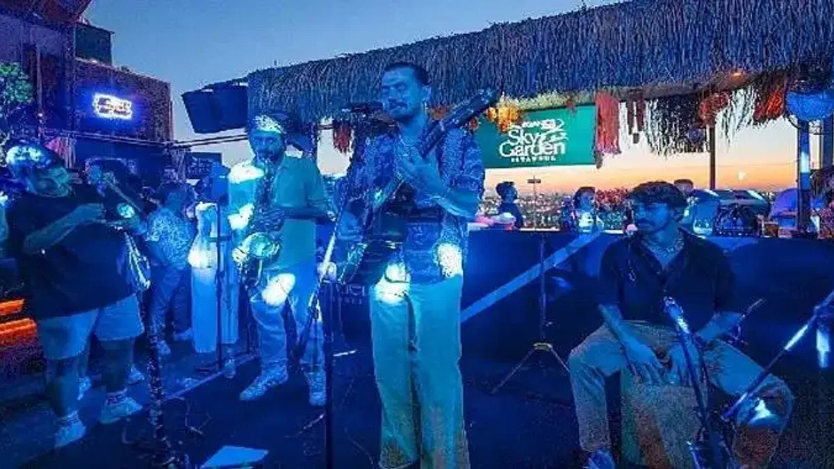 Müziğin Ruhunu Keşfetmek: Evrencan Gündüz Konserlerine Davetlisiniz