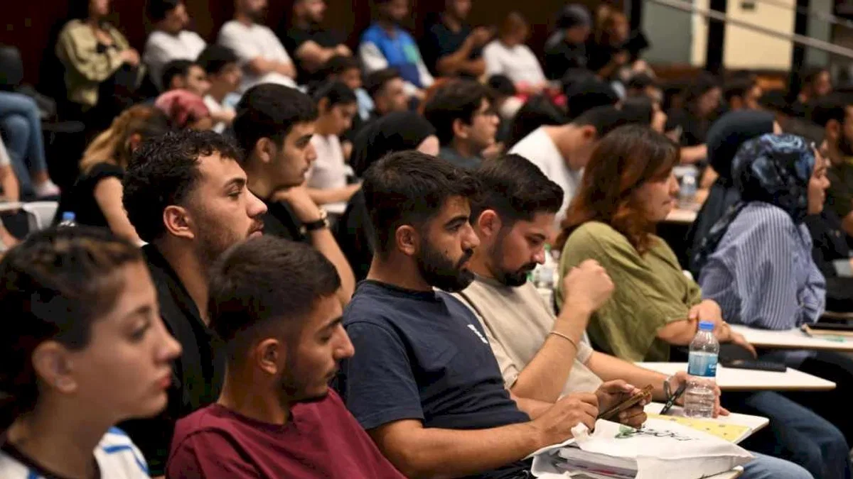 Malatya'da KPSS adayları için genel tekrar kampı başladı